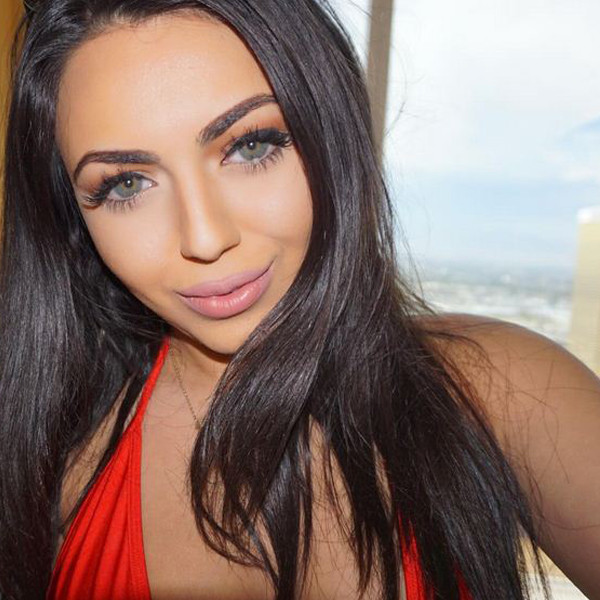 Durrani, DASH Dolls, Instagram Durrani, DASH Dolls, Instagram